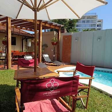 Piscina y quincho